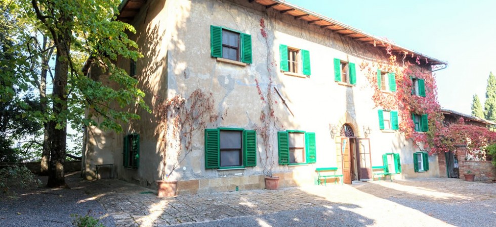 Stunning mansion house with private pool and panoramic views in Castelfalfi, Tuscany