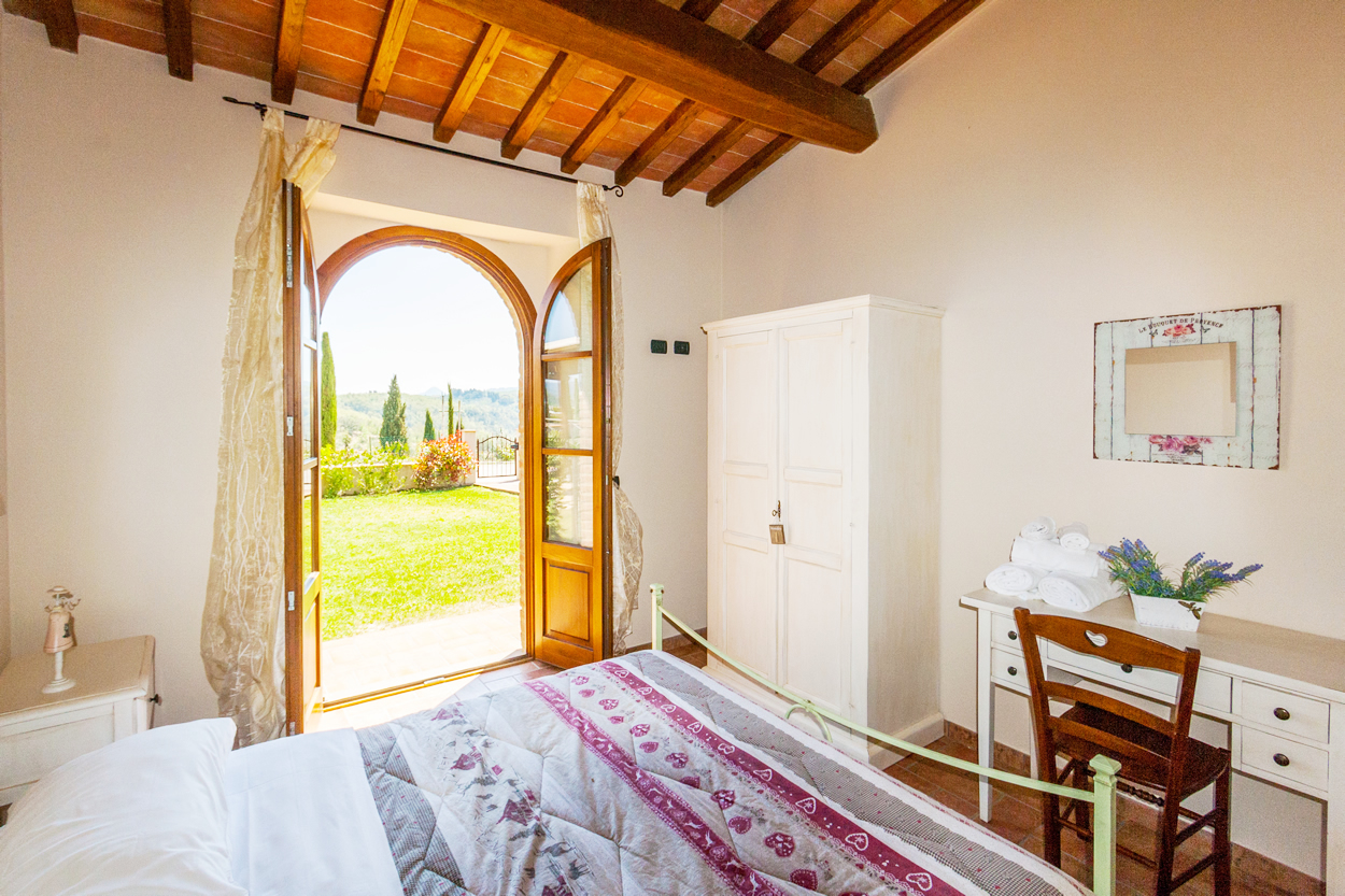Magnificent renovated semi detached 3 BDR, stunning views, swimming pool, Volterra, Tuscany