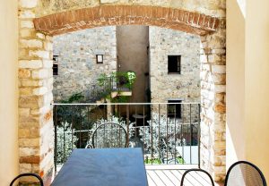 Beautiful apartments with swimming pool in the heart of the Chianti, Gaiole in Chianti, Siena, Tuscany