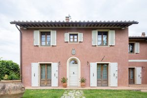 harming 4 BDR spacious villa with generous gardens and panoramic views in Lari, Pisa, Tuscany