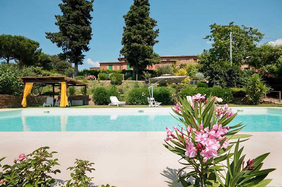 Gorgeous 4 BDR farmhouse, totally refurbished with land and swimming pool, Peccioli, Pisa, Tuscany