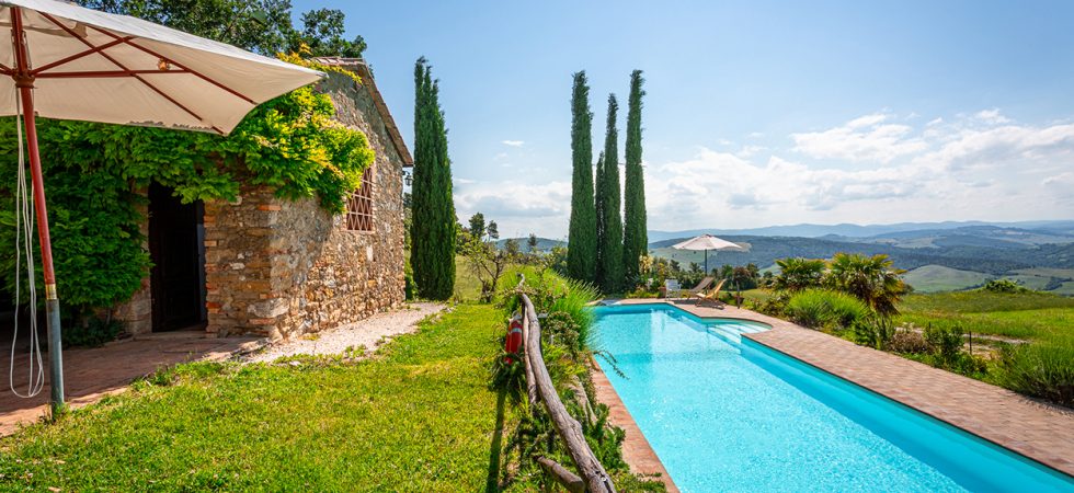 SUPERB 12 BDR COUNTRY HOUSE WITH PANORAMIC SWIMMING POOL, VOLTERRA, TUSCANY