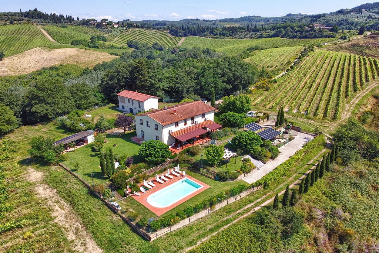 EXQUISITE 6 BDR COUNTRY HOUSE WITH SWIMMING POOL, CERTALDO, FLORENCE, TUSCANY