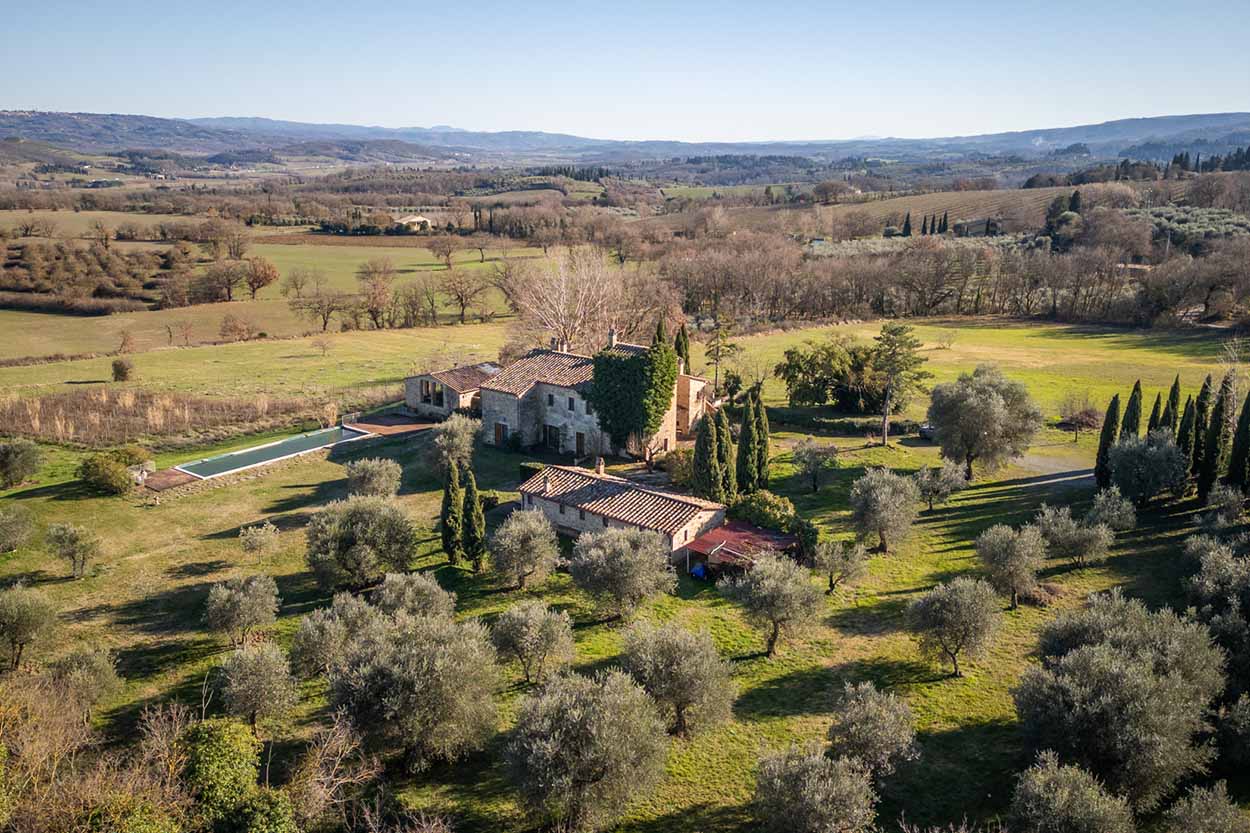 BEAUTIFUL 8 BDR STONE MANSION, INFINITY POOL OLIVE GROVE, SARTEANO, SIENA, TUSCANY