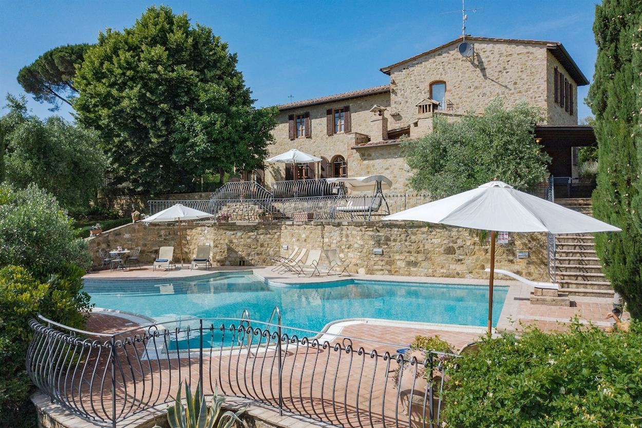 STUNNING 6 BDR FARMHOUSE, POOL, OLIVE GROVE, CHIANTI, POGGIBONSI, SIENA, TUSCANY