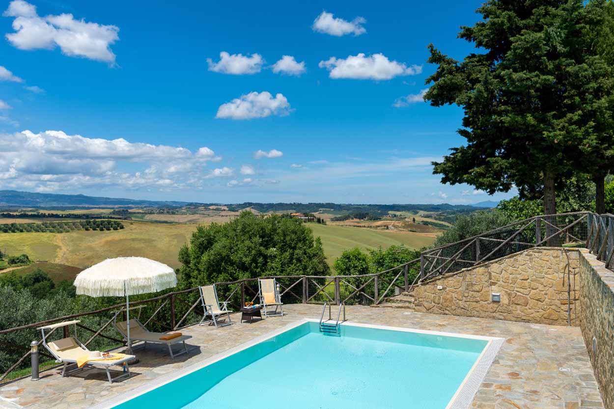 CHARMING 5 BDR TUSCAN ESTATE WITH TWO FARMHOUSES AND POOLS, VOLTERRA, PISA, TUSCANY